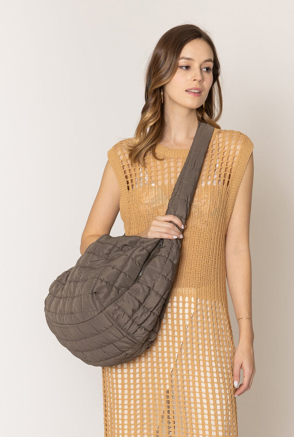 【PORTERNA】Padded tub tote bag qbs320125-cora-large-quilted-