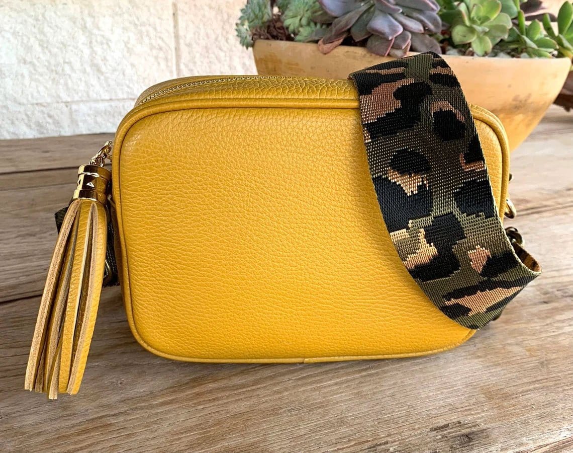 TG10204 Solid Color Tassel Camera Crossbody Bag - MiMi Wholesale